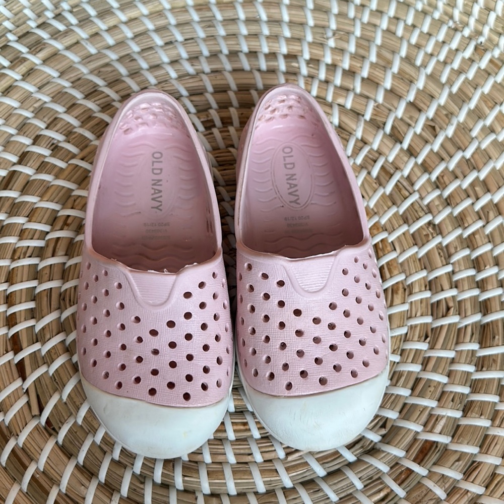 3/$15~ Old Navy toddler girl slip on rubber shoes size 7